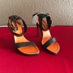 Michael Antonio size 6.5 4 1/2" brown heels